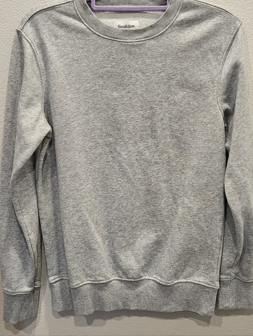Goodfellow & Co Light Gray Crewneck Sweatshirt